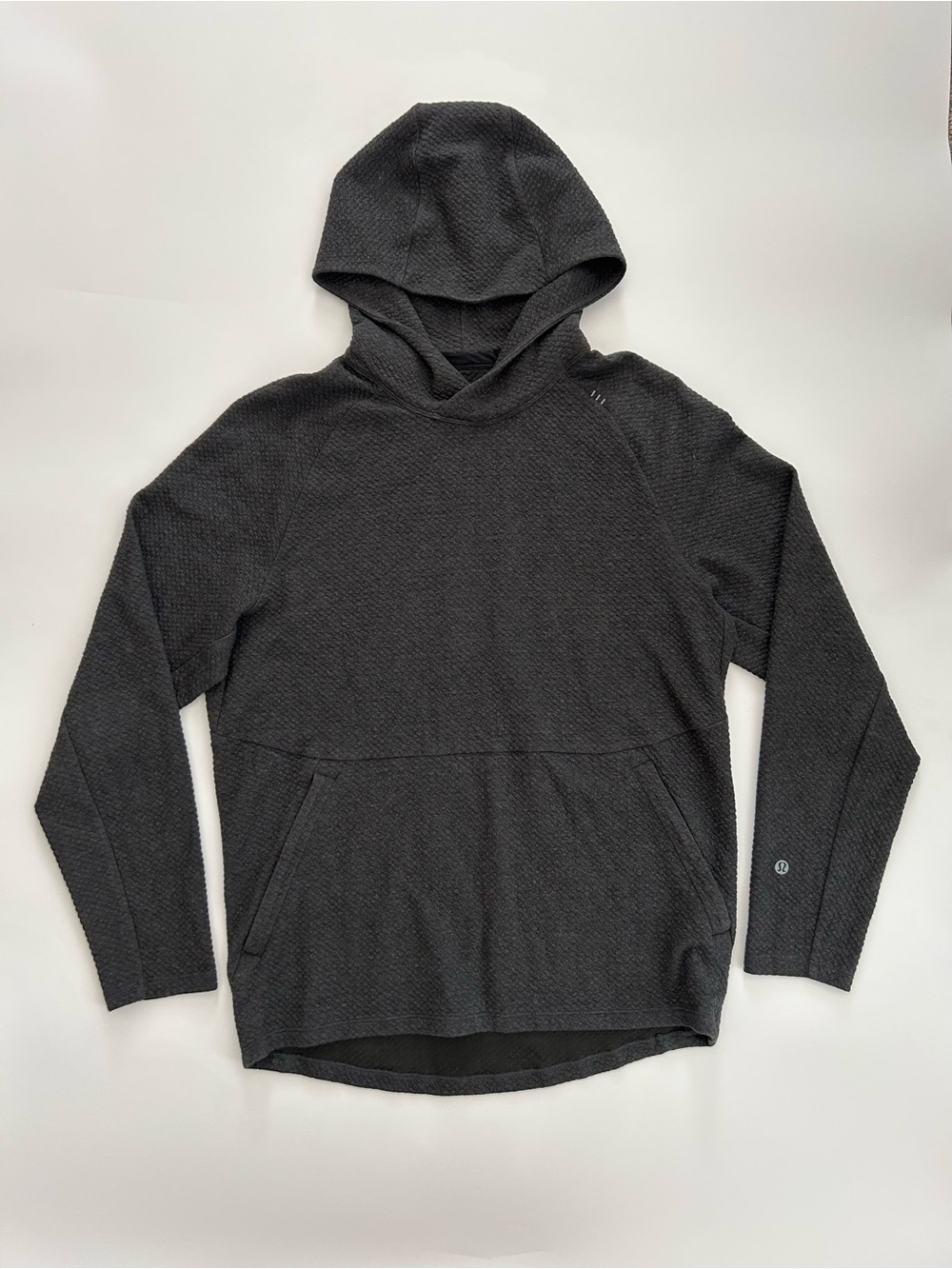 Lululemon At Ease Hoodie
Heather Black
Gym
Waffle Knit
Stretch
Athleisure
Small
